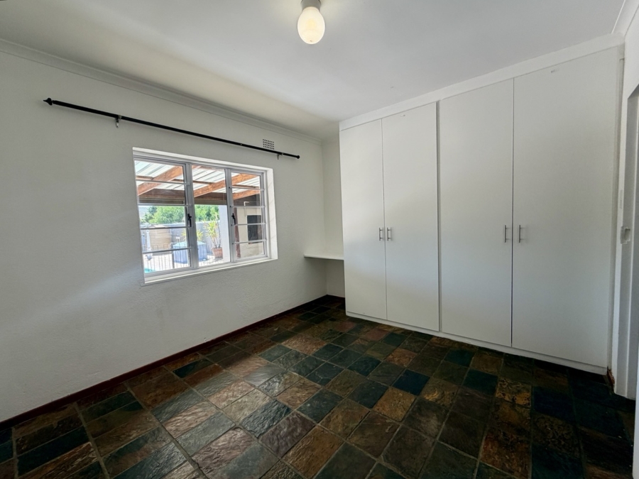 5 Bedroom Property for Sale in Duynefontein Western Cape